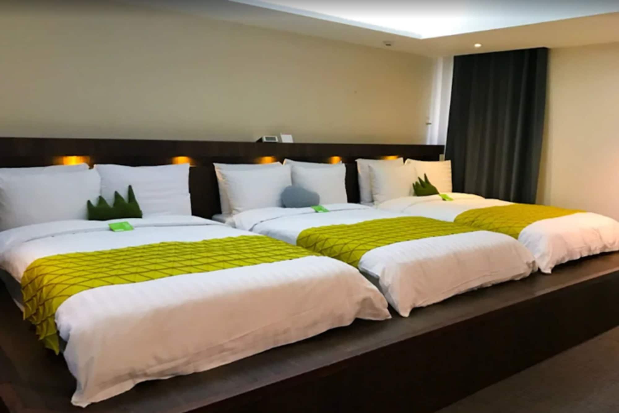 Metro Hotel Myeongdong Сеул Екстер'єр фото