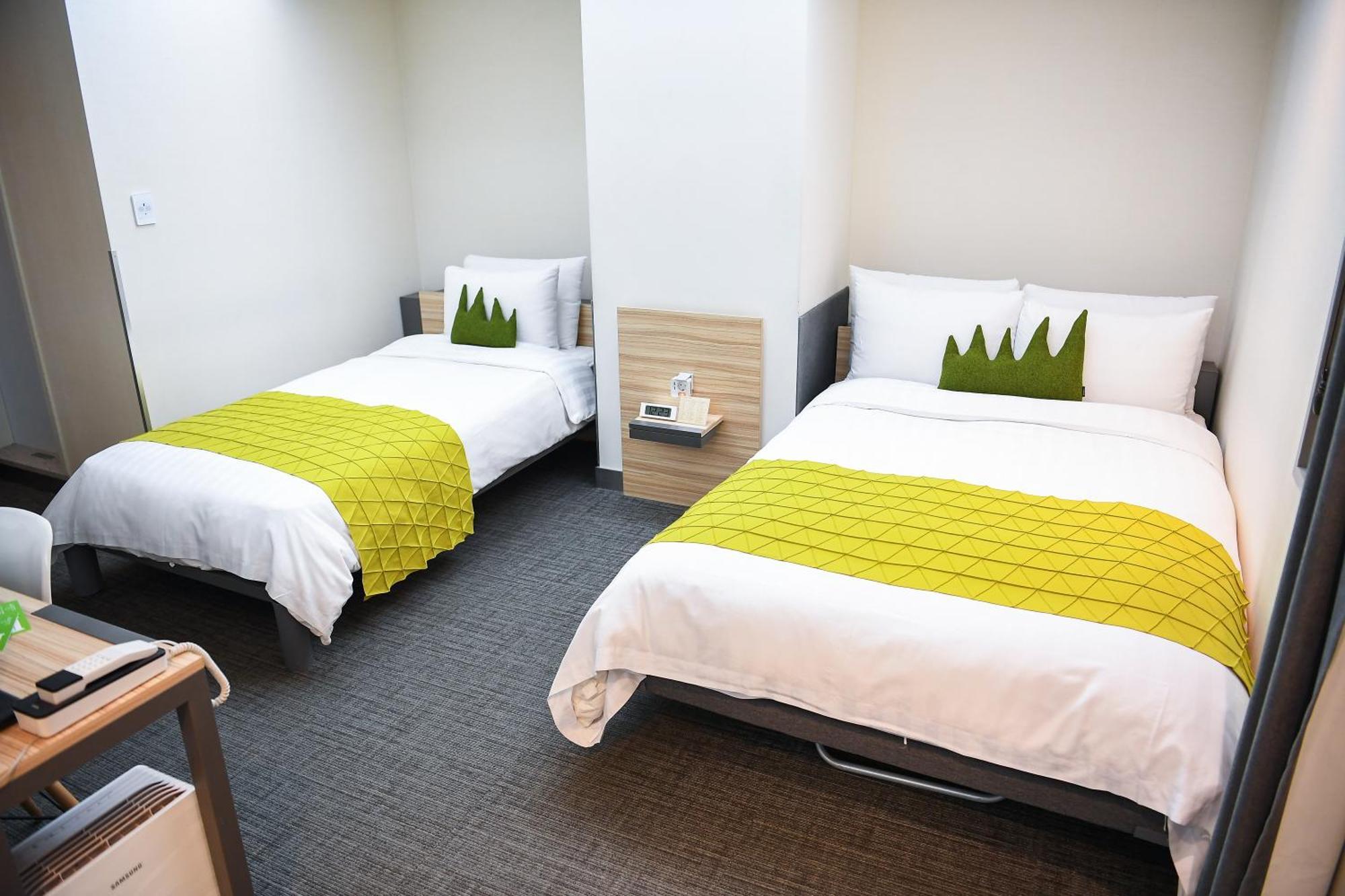 Metro Hotel Myeongdong Сеул Екстер'єр фото
