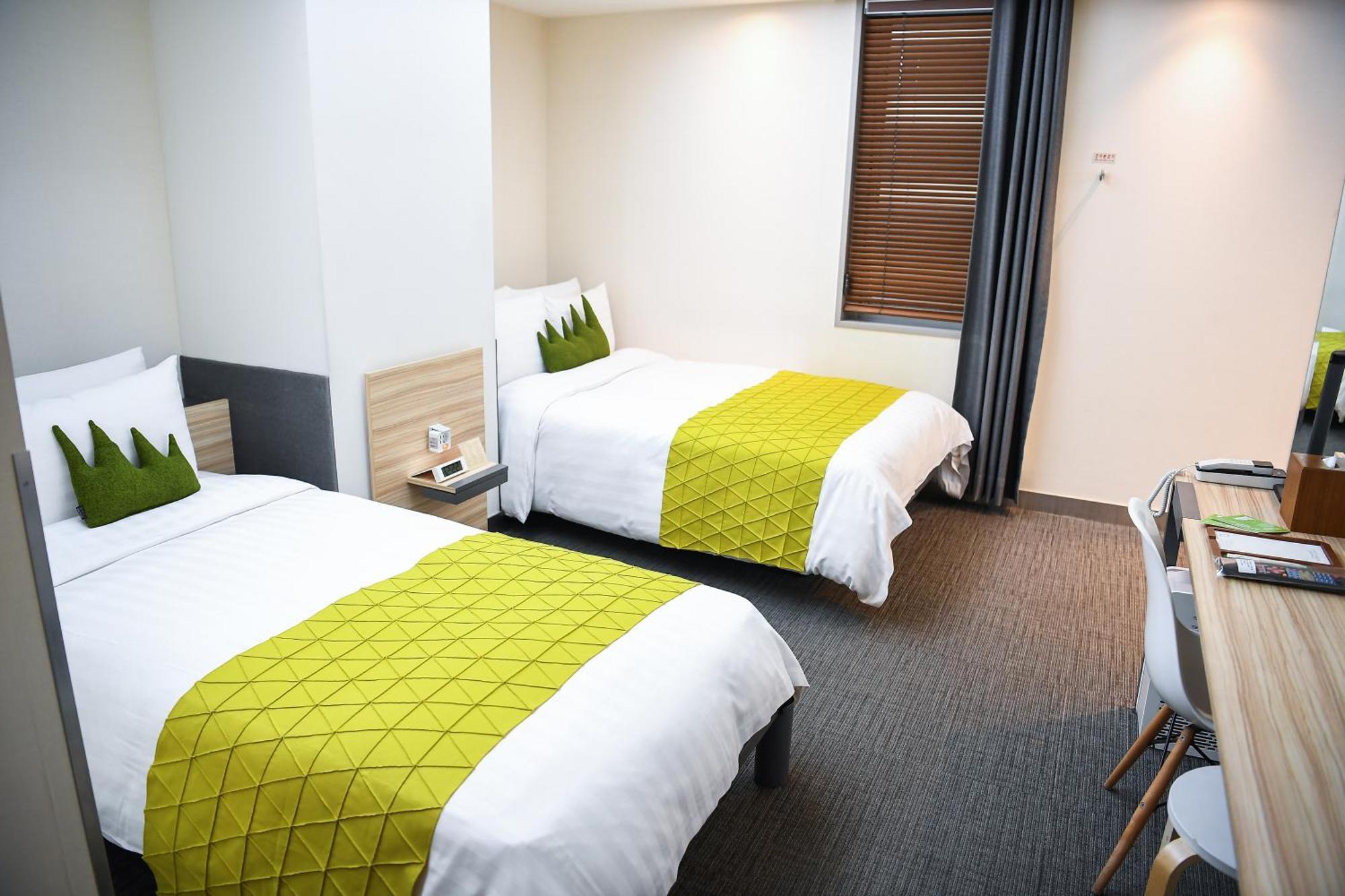 Metro Hotel Myeongdong Сеул Екстер'єр фото