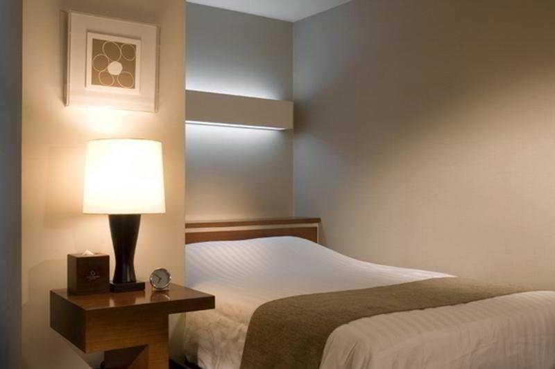 Metro Hotel Myeongdong Сеул Екстер'єр фото